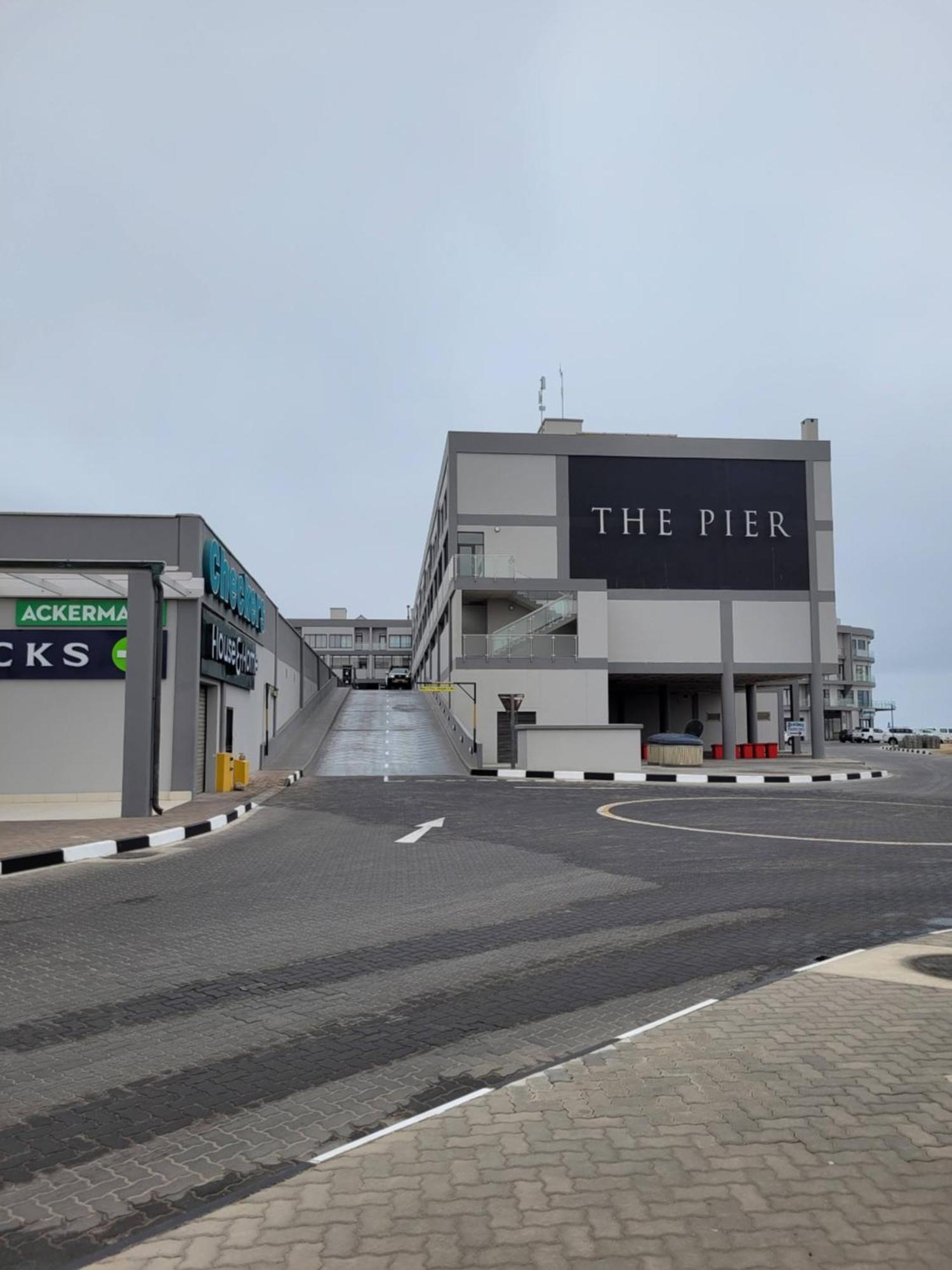 The Pier No. 7 Apartment Swakopmund Exterior foto